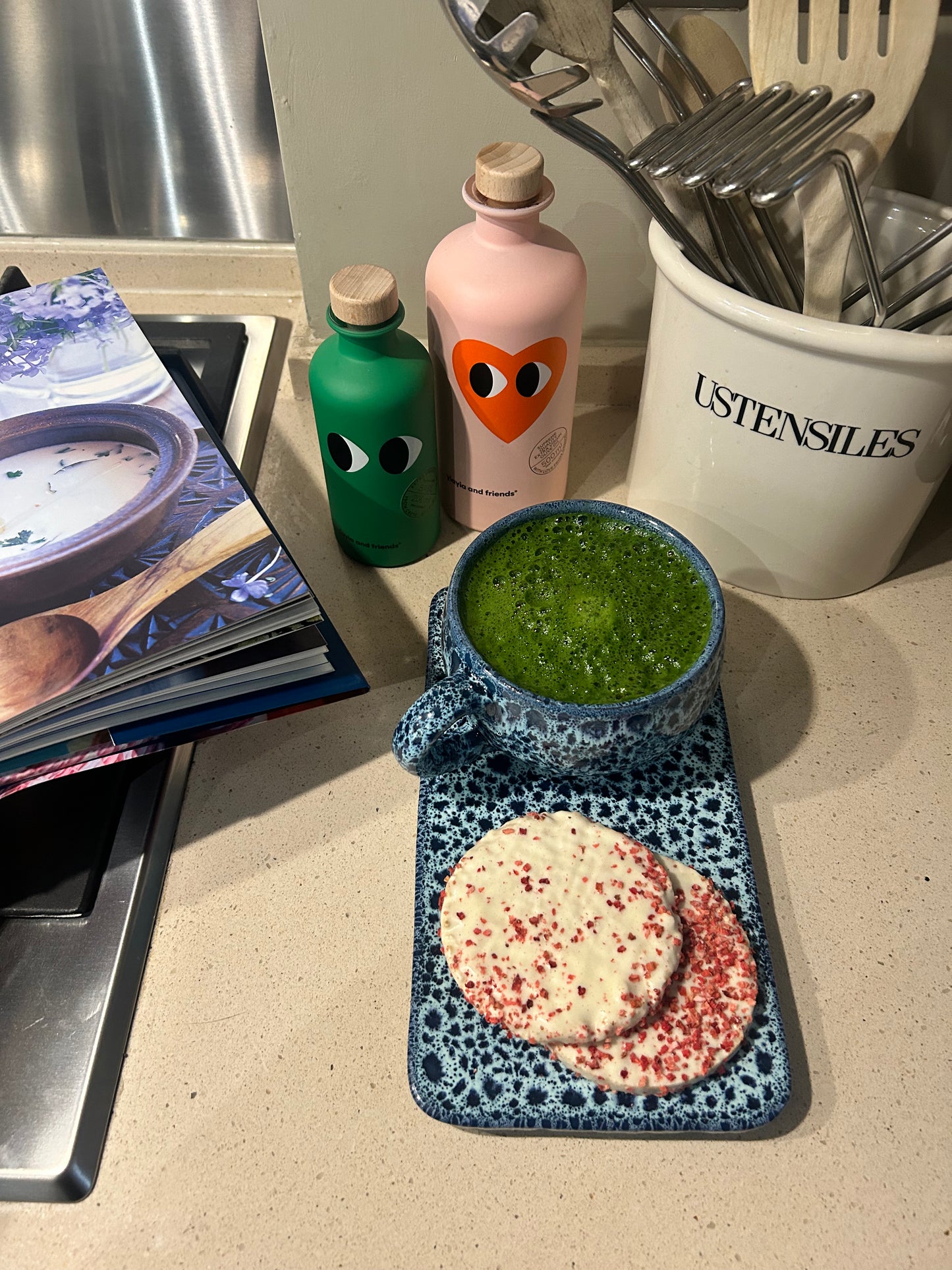 Ceramic Cosy mug & rectangular saucer Blue