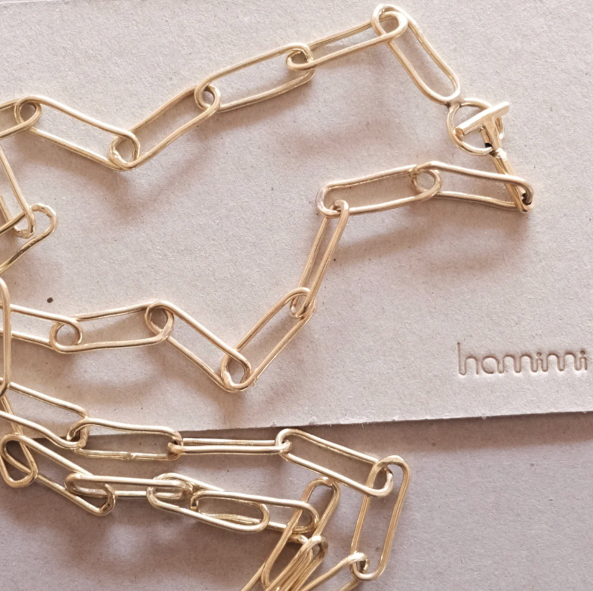 Sinsla Loop Necklace