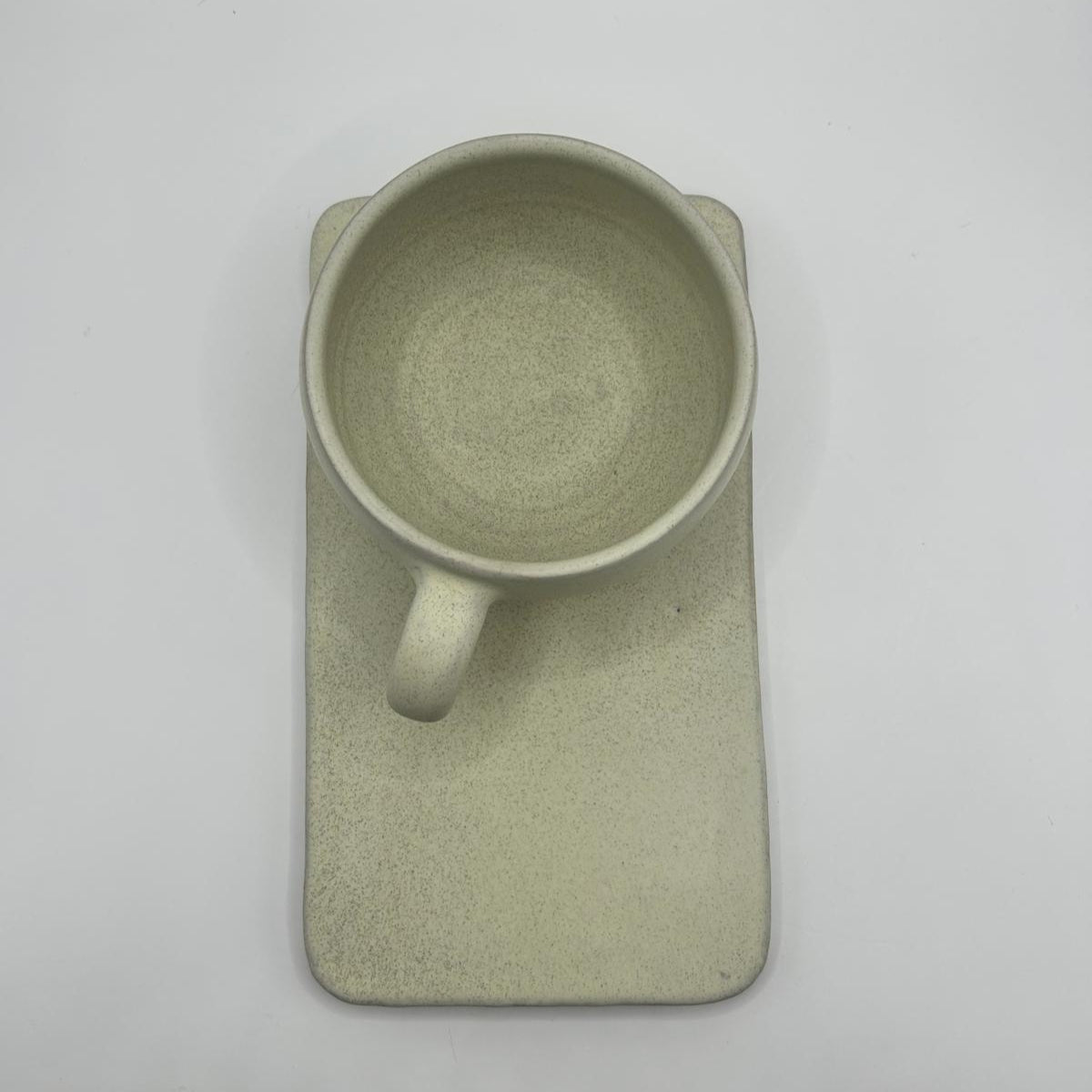 Ceramic Cosy mug & rectangular saucer Beige